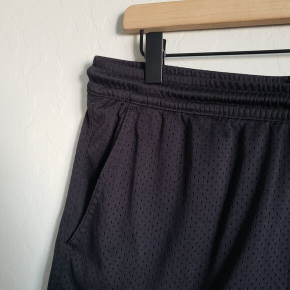 Tillys RSQ 6" Rescue Mesh Shorts Black Size Men's XL Lightweight Drawstring - Picture 3 of 7